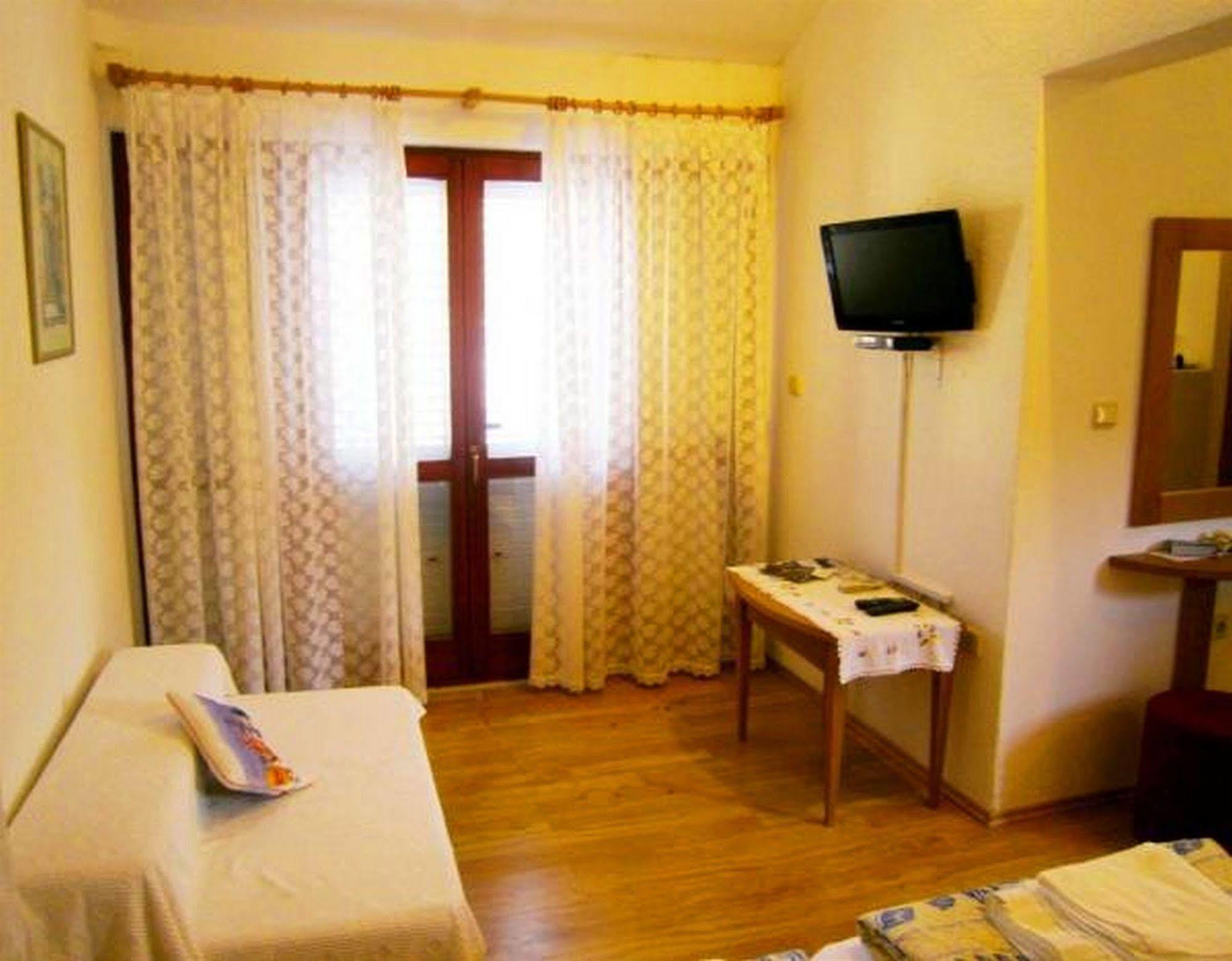 Villa Adria Slano Exterior photo